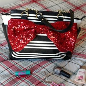 🎀❤Betsy Jonhson purse❤🎀